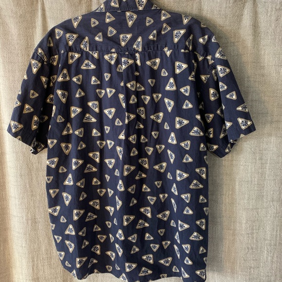 Vintage Short Sleeve Casual Button Down - Picture 4 of 5
